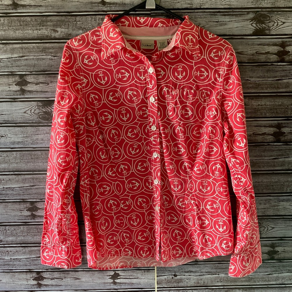 LL Bean Women's Long-Sleeved Button-Down‎ Top Size M Anchor Print Nautical